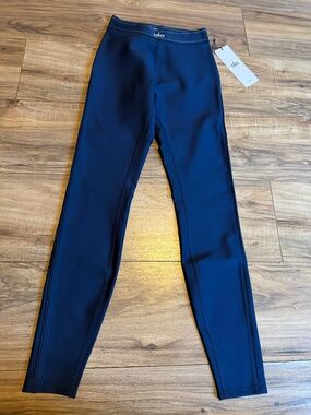 Airlift high-waist suit up legging
